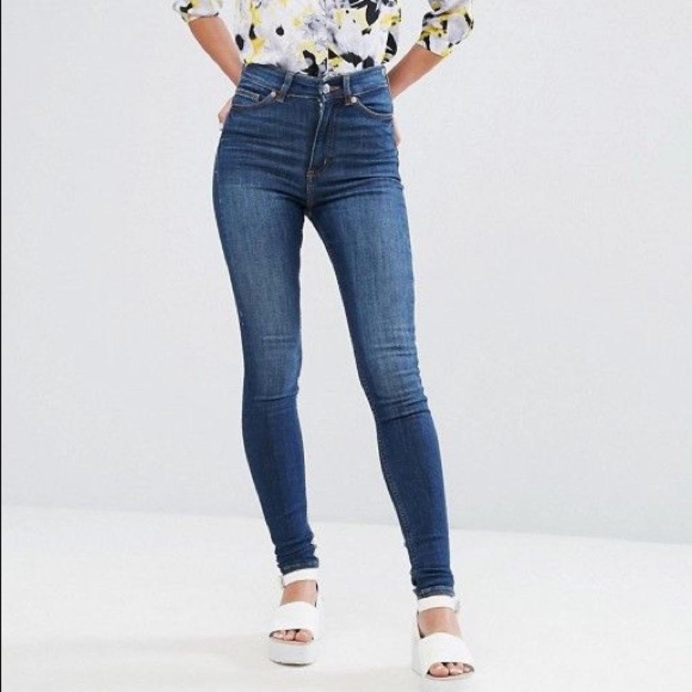 Monki Oki slim high waist 32 jeans